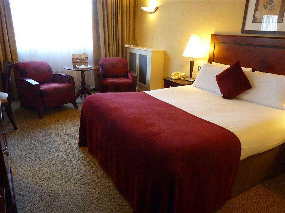 Clyde Court Hotel Dublin Exterior foto